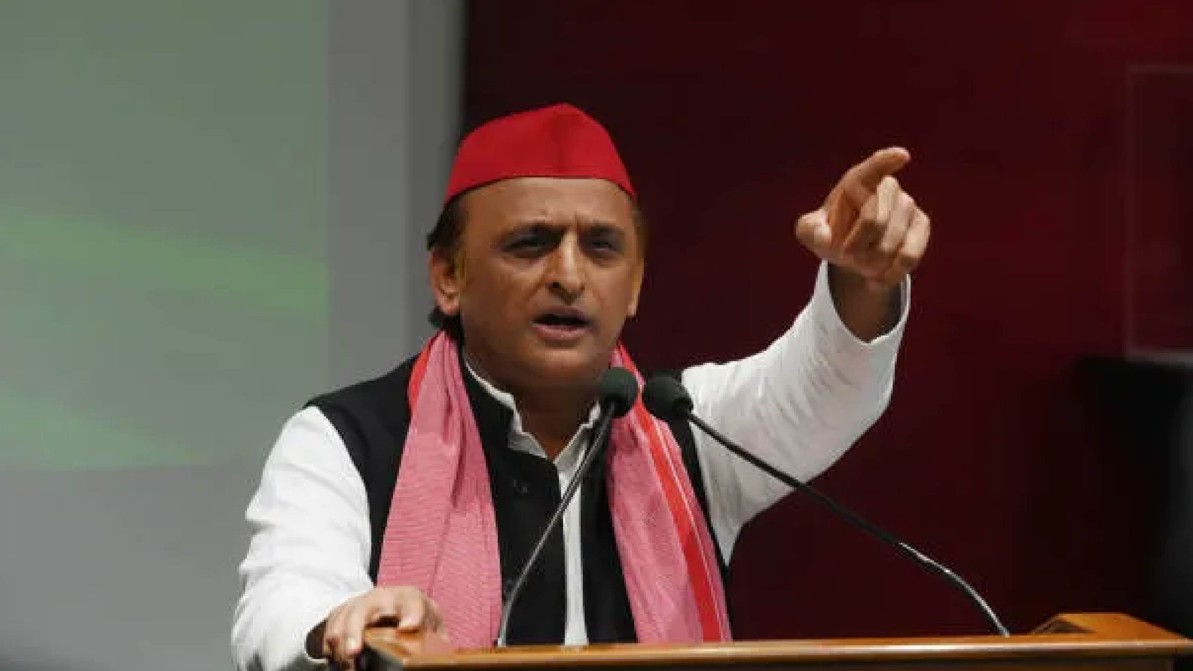 रामलला के दर्शन करने अयोध्या जाएंगे अखिलेश यादव, पवन पांडे को दी शुभ मुहूर्त निकलवाने की जिम्मेदारी