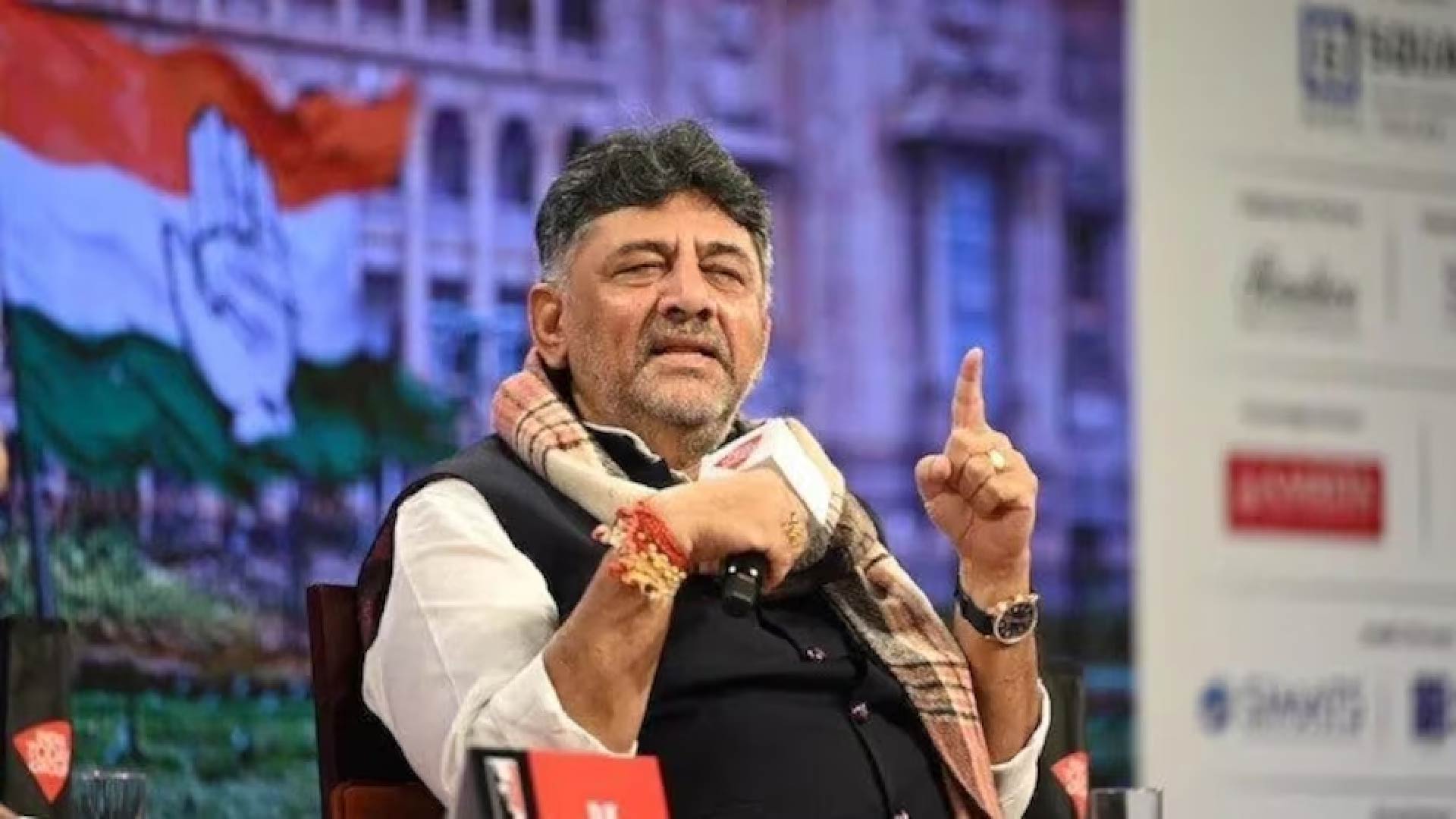 'मेटा स्मार्ट चश्मा पहनकर मेरा स्टिंग करने की कोशिश', कर्नाटक CM डीके शिवकुमार का दावा