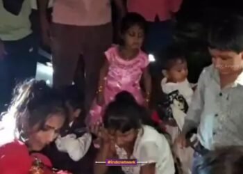 फर्रुखाबाद : त्योहार से लौटते वक्त टेम्पो तालाब में गिरा, सड़क हादसे में एक ही परिवार के 5 घायल