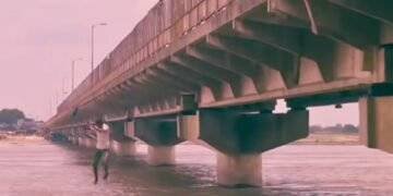 फर्रुखाबाद में गंगा फिर उफान पर, फसलें डूबीं, किसानों की चिंता और बढ़ी