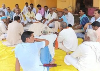 चंदौली में किसानों ने दी चेतावनी, उपजाऊ जमीन पर उद्योग नहीं लगने देंगे