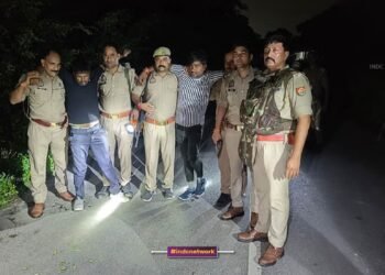 इटावा: पुलिस मुठभेड़ में दो बदमाश और थानाध्यक्ष घायल, सोना-चांदी व नकदी बरामद