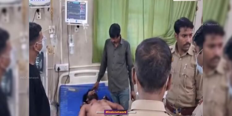 ऑटो में जुए के दौरान 20 रुपये को लेकर हुआ विवाद, ब्लेड से युवक की गर्दन कटी