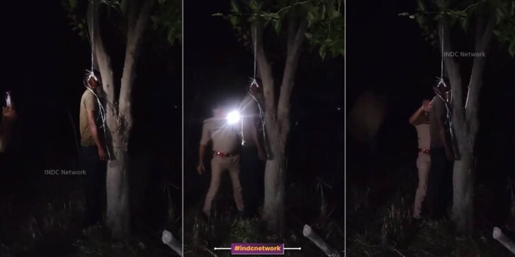 देर रात मृतक युवक के पास जाँच करते हुए पुलिसकर्मी