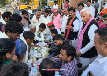 समाजवादी पार्टी ने लगाए नि:शुल्क चिकित्सा एवं राहत कैम्प