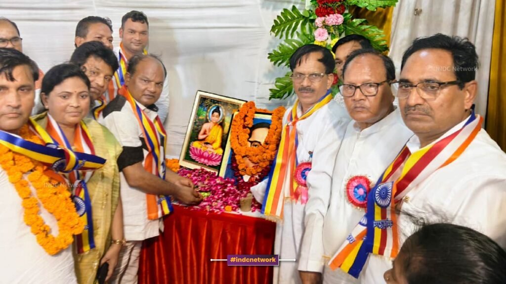 कठेरिया समाज कल्याण समिति के पदाधिकारी एवं किशनी विधायक बृजेश कठेरिया