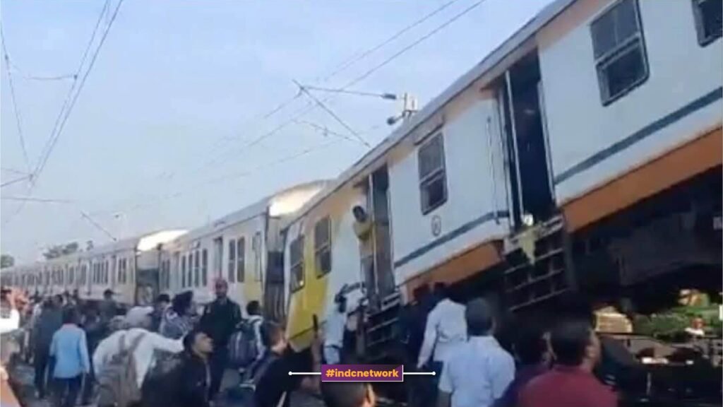 ट्रेन के डिब्बे एक दुसरे के ऊपर चढ़े हुए