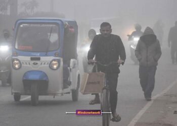 कड़ाके की सर्दी से जनजीवन प्रभावित, फर्रुखाबाद में शुक्रवार को भी कक्षा 12 तक के स्कूल बंद