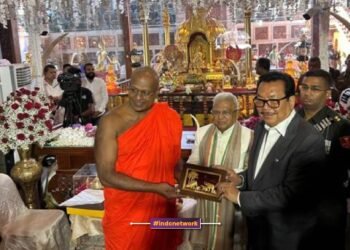 श्रीलंका में ऐतिहासिक प्रदर्शनी के बाद बुद्ध के पवित्र अवशेष भारत लौटे, दस लाख से अधिक श्रद्धालुओं ने किए दर्शन