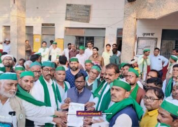 फर्रुखाबाद खबर: किसानों की मर्जी बिना अधिग्रहण नहीं, लिंक एक्सप्रेसवे पर भड़की भाकियू टिकैत