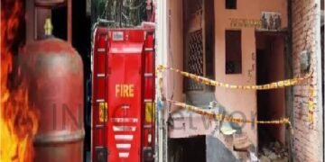 मदनपुर खादर में सिलेंडर ब्लास्ट, तीन गंभीर झुलसे, इलाके में मचा हड़कंप