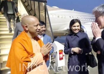 जापान पहुंचे सीएम योगी, निवेशकों संग बैठक; यूपी में निवेश का दिया आमंत्रण