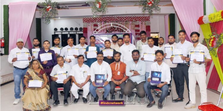 फर्रुखाबाद में AIMRAH फाउंडेशन की जिला कार्यकारिणी घोषित, कई वरिष्ठ लोगों को जिम्मेदारी सौंपी गई