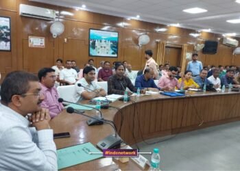 फर्रुखाबाद में गैस और पेट्रोल-डीजल की पर्याप्त उपलब्धता, जमाखोरी व ओवरचार्जिंग पर सख्त कार्रवाई चेतावनी