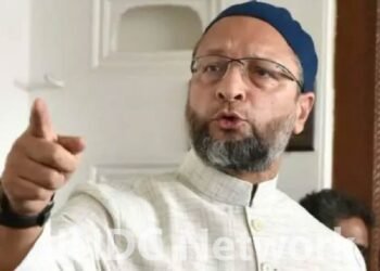 गंगा में इफ्तार पर कार्रवाई से भड़के ओवैसी, बोले—‘एकमात्र अपराध मुसलमान होना?’