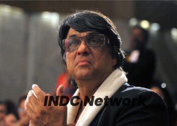 अयोध्या पहुंचे मुकेश खन्ना बोले राम मंदिर दिव्य, मथुरा में भी कृष्ण मंदिर बने