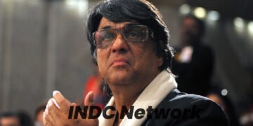 अयोध्या पहुंचे मुकेश खन्ना बोले राम मंदिर दिव्य, मथुरा में भी कृष्ण मंदिर बने