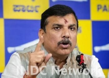 दिल्ली की राजनीति में नया विवाद: दोबारा विधानसभा चुनाव की मांग से बढ़ी हलचल