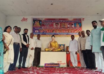 अजमतपुर में धूमधाम से मनाई गई डॉ. अंबेडकर जयंती, सामाजिक सुधार पर हुई चर्चा